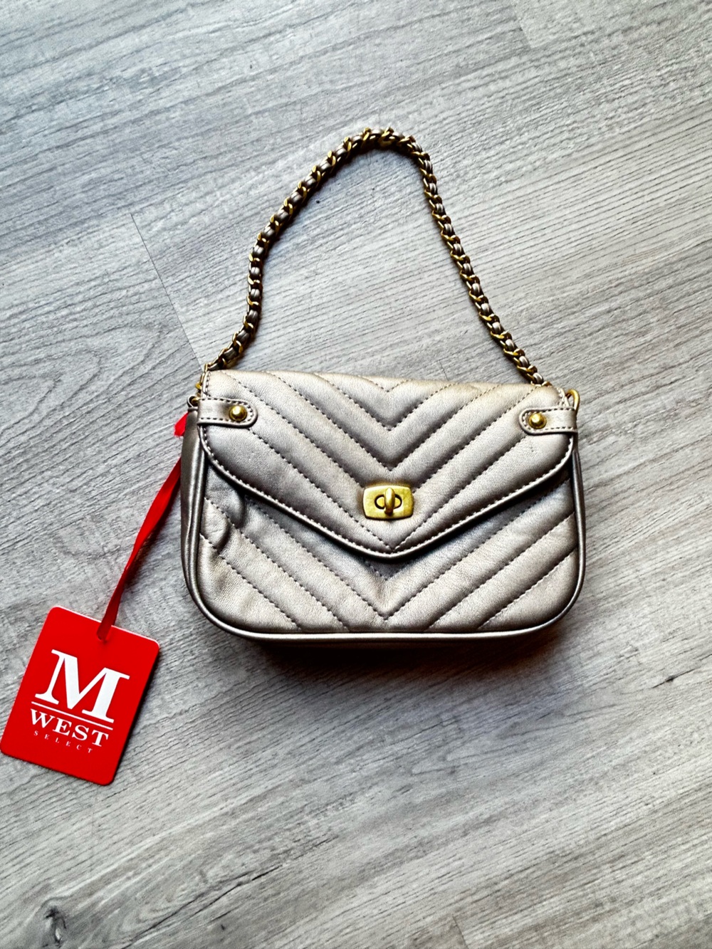 Metallic Gold Quilted Chain Crossbody Bag